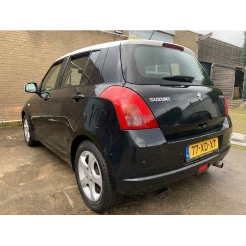 Suzuki Swift 1.3 Shogun AIRCO / Lm velgen / Nieuwe APK!