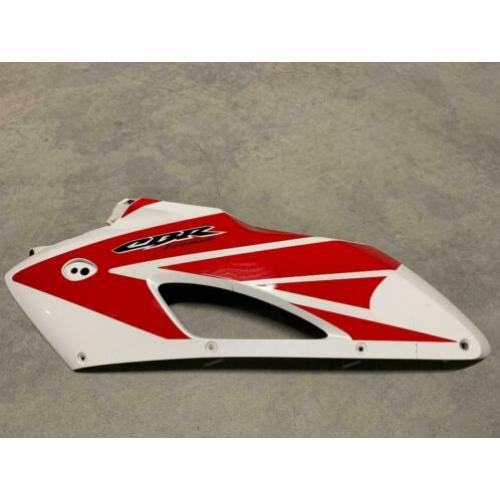 Honda CBR1000RR Fireblade SC57 Links+Rechts zij kuip midden