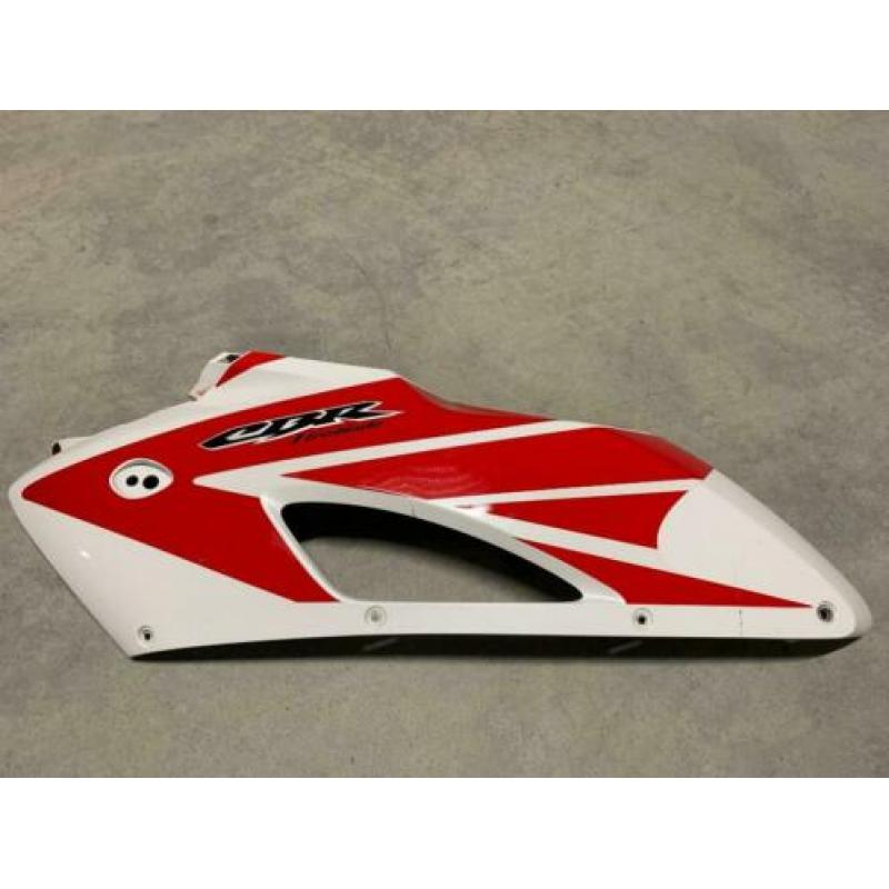 Honda CBR1000RR Fireblade SC57 Links+Rechts zij kuip midden