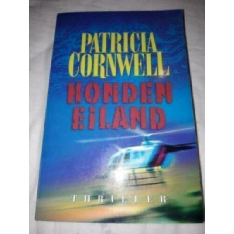 m19 PATRICIA CORNWELL - DIVERSE TITELS