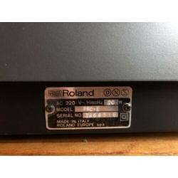 Vintage top keyboard Roland Pro-E