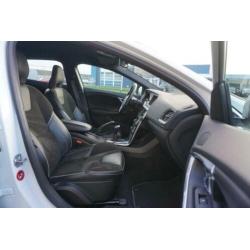 Volvo V40 2.0 D2 R-Design Business SPORT XENON TREKHAAK NAVI