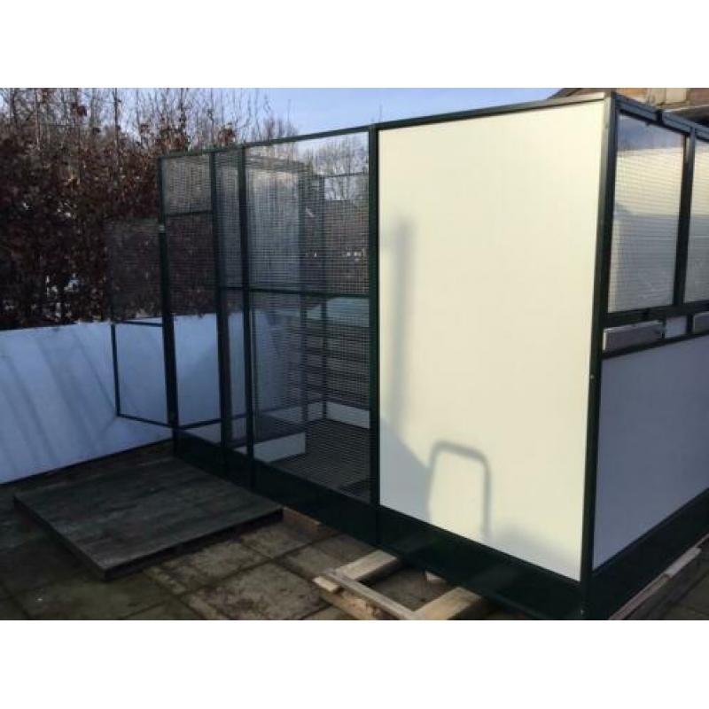 Nieuwe aluminium volière met sluisje