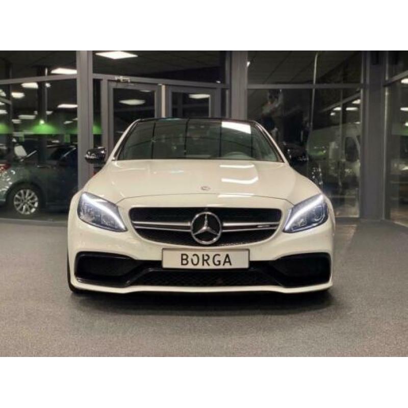 Mercedes-Benz C-klasse 63 AMG