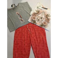 NIEUW Tumble n dry set maar 134-140