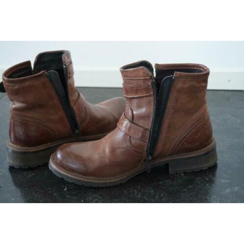 Nieuwe Hush Puppies laarsjes, maat 38