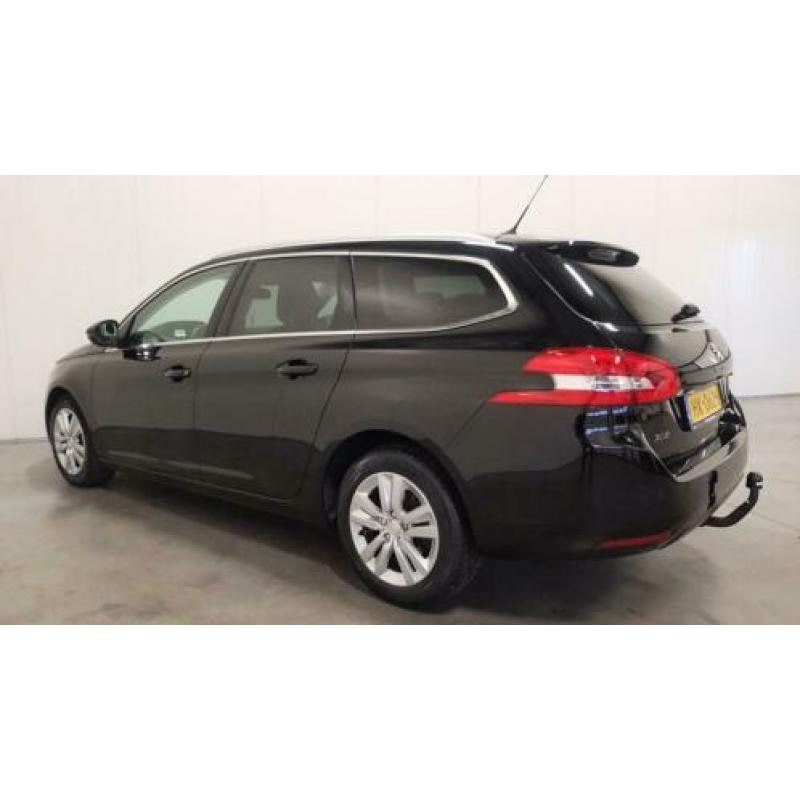 Peugeot 308 SW 1.6 BlueHDI Blue Lease Executive Pack NAVI/CR