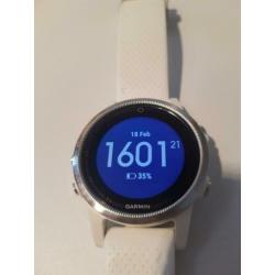 1 jaar oude Garmin Fenix 5S (GPSinruil nr 935)