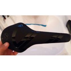 Zadels selle san Marco en Fizik nieuw