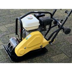 Jong gebruikte Honda trilplaat incl. onderstel gx160 motor