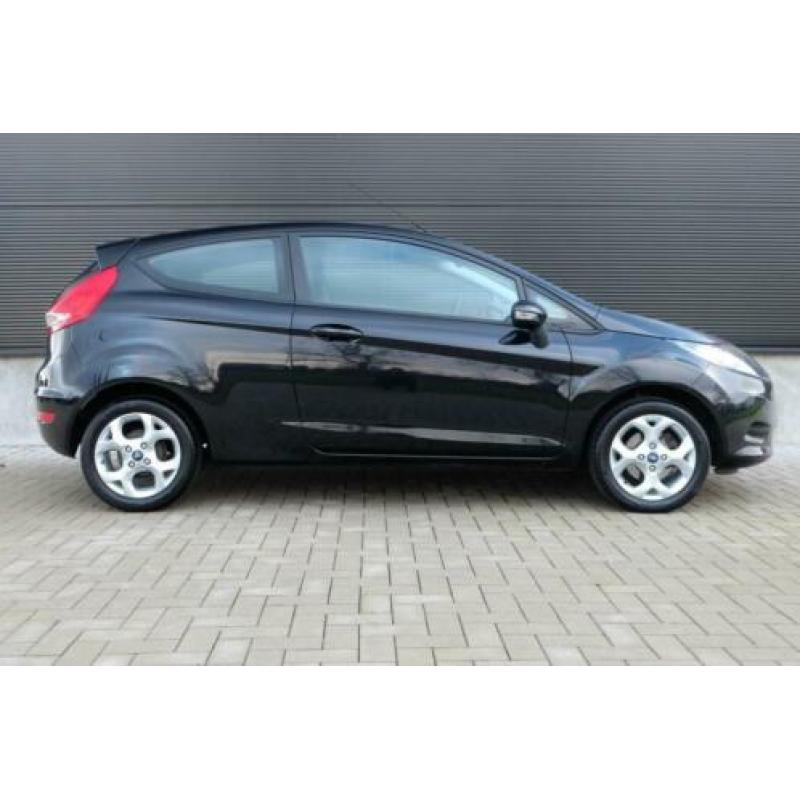 Ford Fiesta 1.25 Airco LM-velgen 1e eigen Dealer o.h NL-auto
