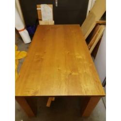Eettafel met eiken fineer 100x180