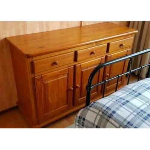 Grenen dressoir 145x52 90cm hoog