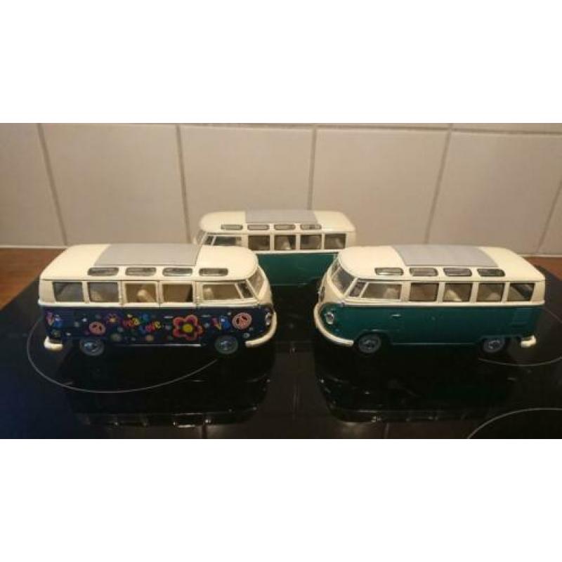 3 Volkswagen T1 busjes 1962 1/24