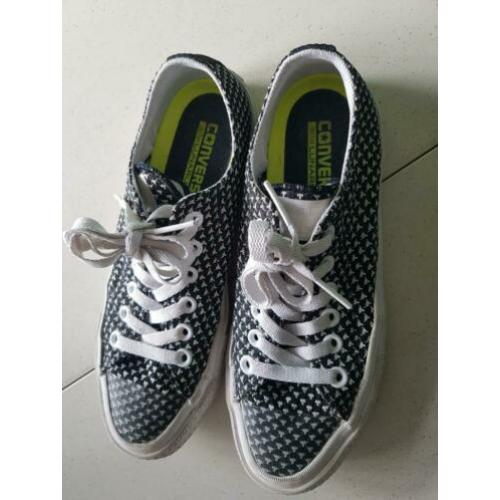 Chuck Taylor / Converse All Stars 37