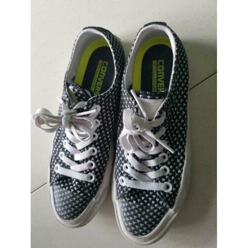 Chuck Taylor / Converse All Stars 37