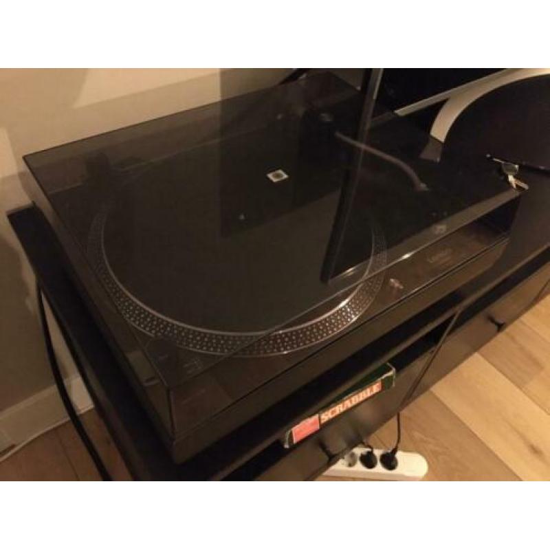 Turntable