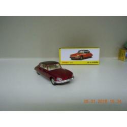 Prachtige Citroen DS 23. Model van het merk atlas dinky toys
