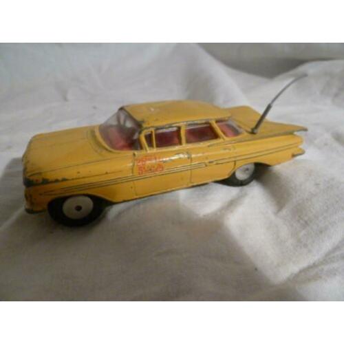 Corgi Toys chevrolet Impala taxi