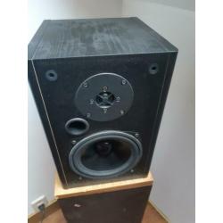 Yamaha luidsprekers ns-g30 en versterker yamaha rx -450