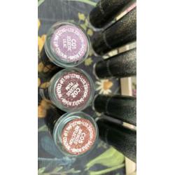 CATRICE Limited Edition Dazzle Bomb Dazzling Lipstick
