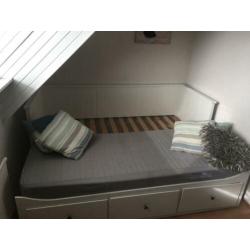 Ikea Hemnes Bed Bank wit