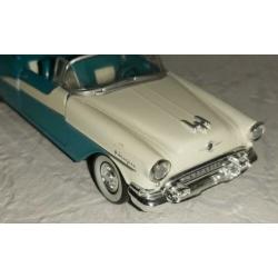 Modelauto 1:43 Oldsmobile 1955 Starfire