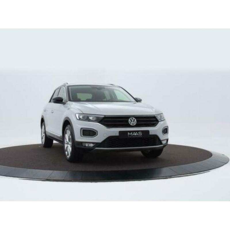 Volkswagen T-Roc 1.0 Tsi 115pk Style | Navigatie | Virtual C