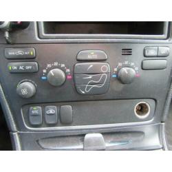 Volvo S60 2.4 Edition AUTOMAAT - ECC - LM VELGEN - MOOIE AUT