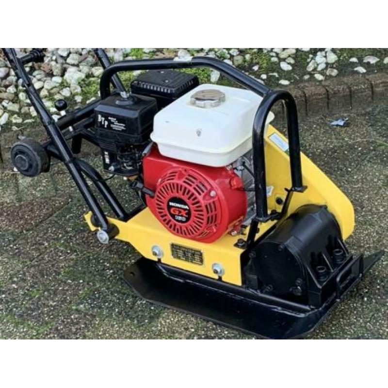 Jong gebruikte Honda trilplaat incl. onderstel gx160 motor