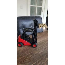 Bruder heftruck met 2 pallets
