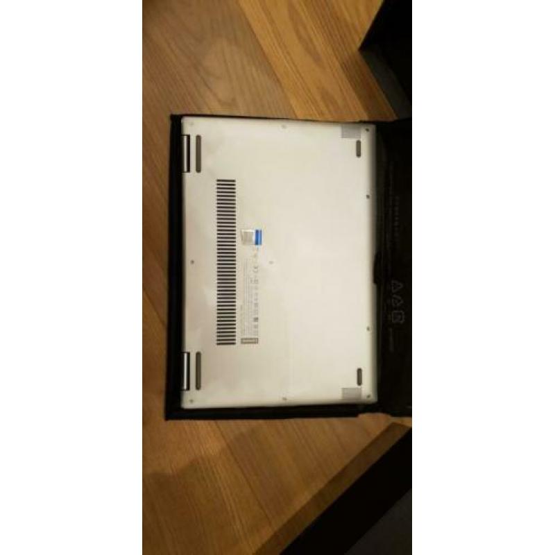 Lenovo Yoga 720-13IKBR