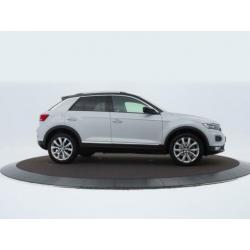 Volkswagen T-Roc 1.0 Tsi 115pk Style | Navigatie | Virtual C