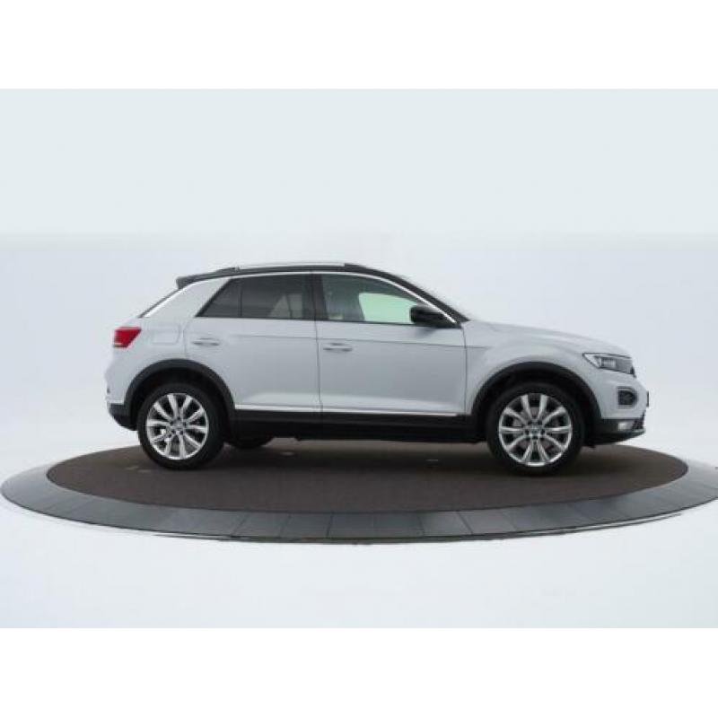 Volkswagen T-Roc 1.0 Tsi 115pk Style | Navigatie | Virtual C