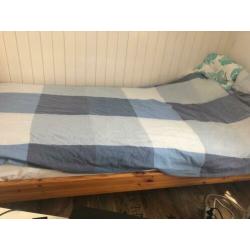 Eenpersoons Flexa bed