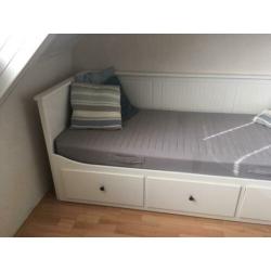 Ikea Hemnes Bed Bank wit