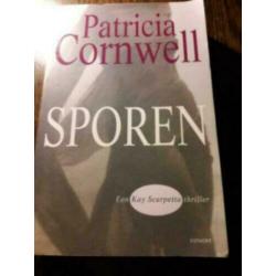 m19 PATRICIA CORNWELL - DIVERSE TITELS