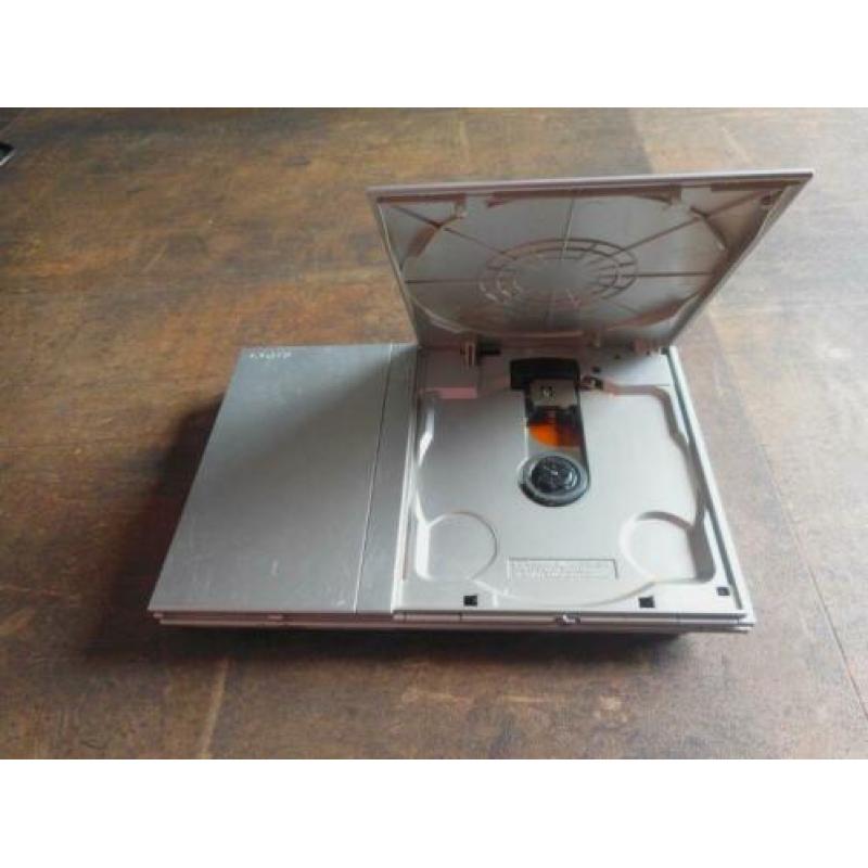 Playstation 2 Slim Silver spelconsole (zie foto's)