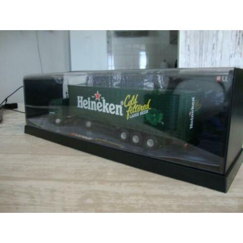 Heineken truck
