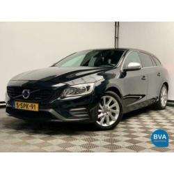 Volvo V60 1.6 D2 R-Design (bj 2013, automaat)