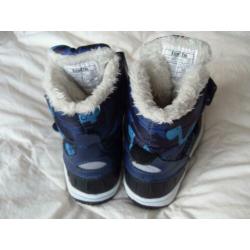 Warme winterlaarsjes mt 21