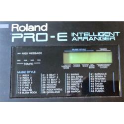 Vintage top keyboard Roland Pro-E
