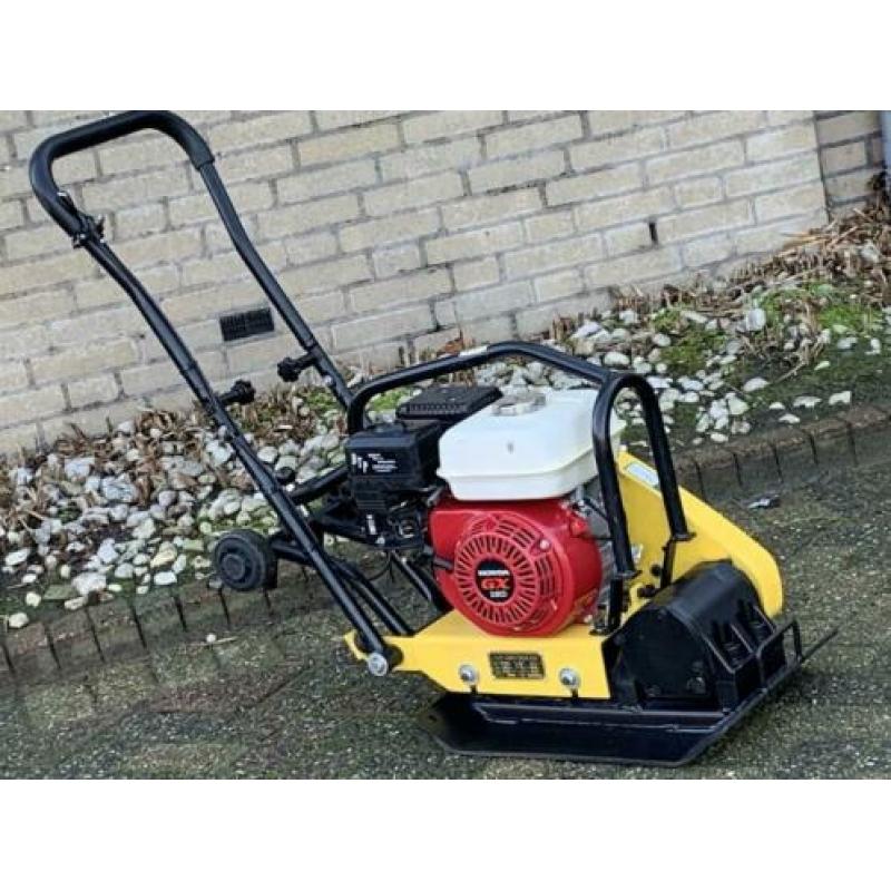 Jong gebruikte Honda trilplaat incl. onderstel gx160 motor