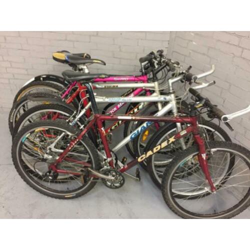 5 mountainbike 26inch 24versnellingen