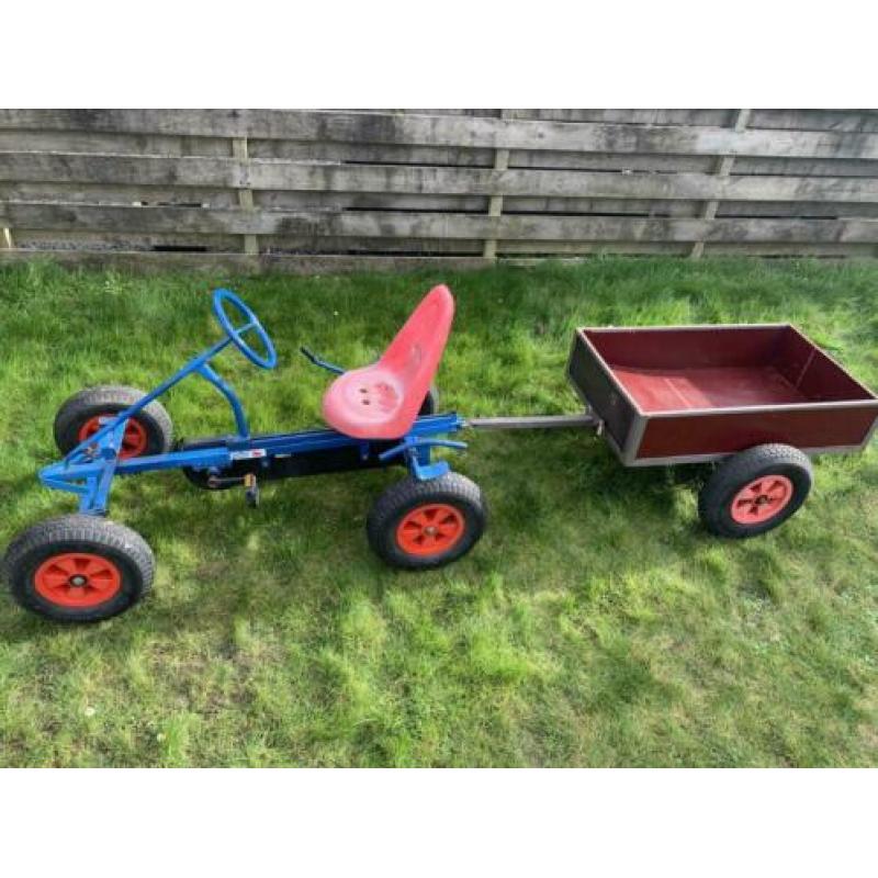 Mammoet Skelter met aanhanger