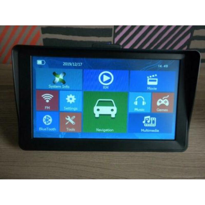7' Auto, Camper, Truck GPS Vast Zonnescherm.Bluetooth, AV-IN