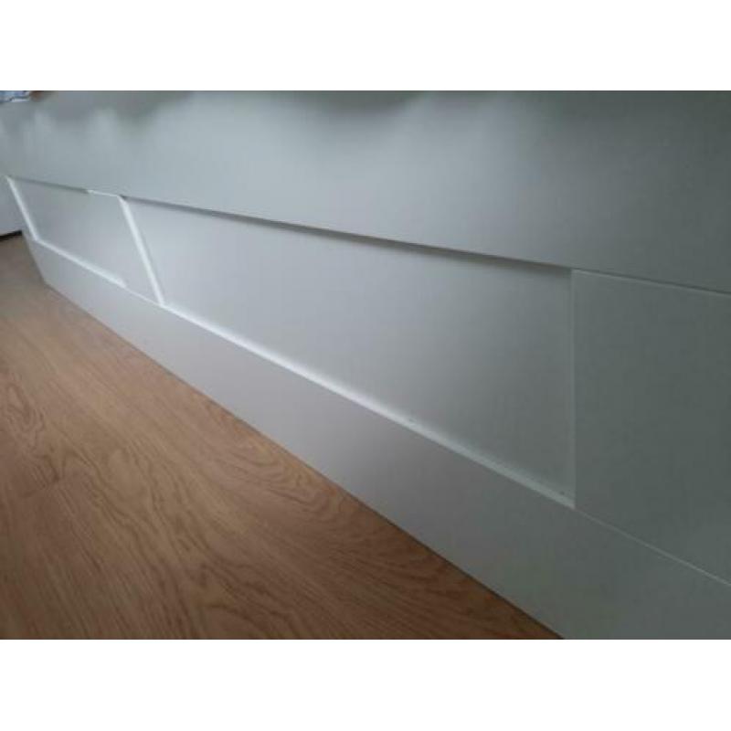 Tweepersoonsbed, inclusief hoofdbord