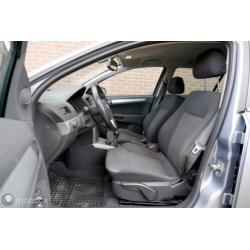 Opel Astra Wagon 1.6 116PK Edition Airco/cruisecontrol/trekh