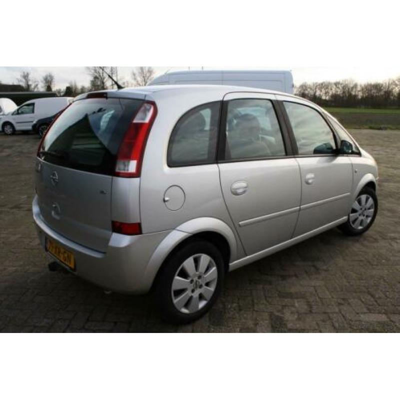 Opel Meriva 1.6-16V Cosmo AIRCO (bj 2003)