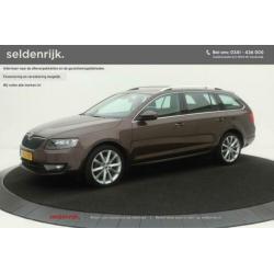 Skoda Octavia Combi 1.4 TSI Elegance Aut. | Xenon | Navigati